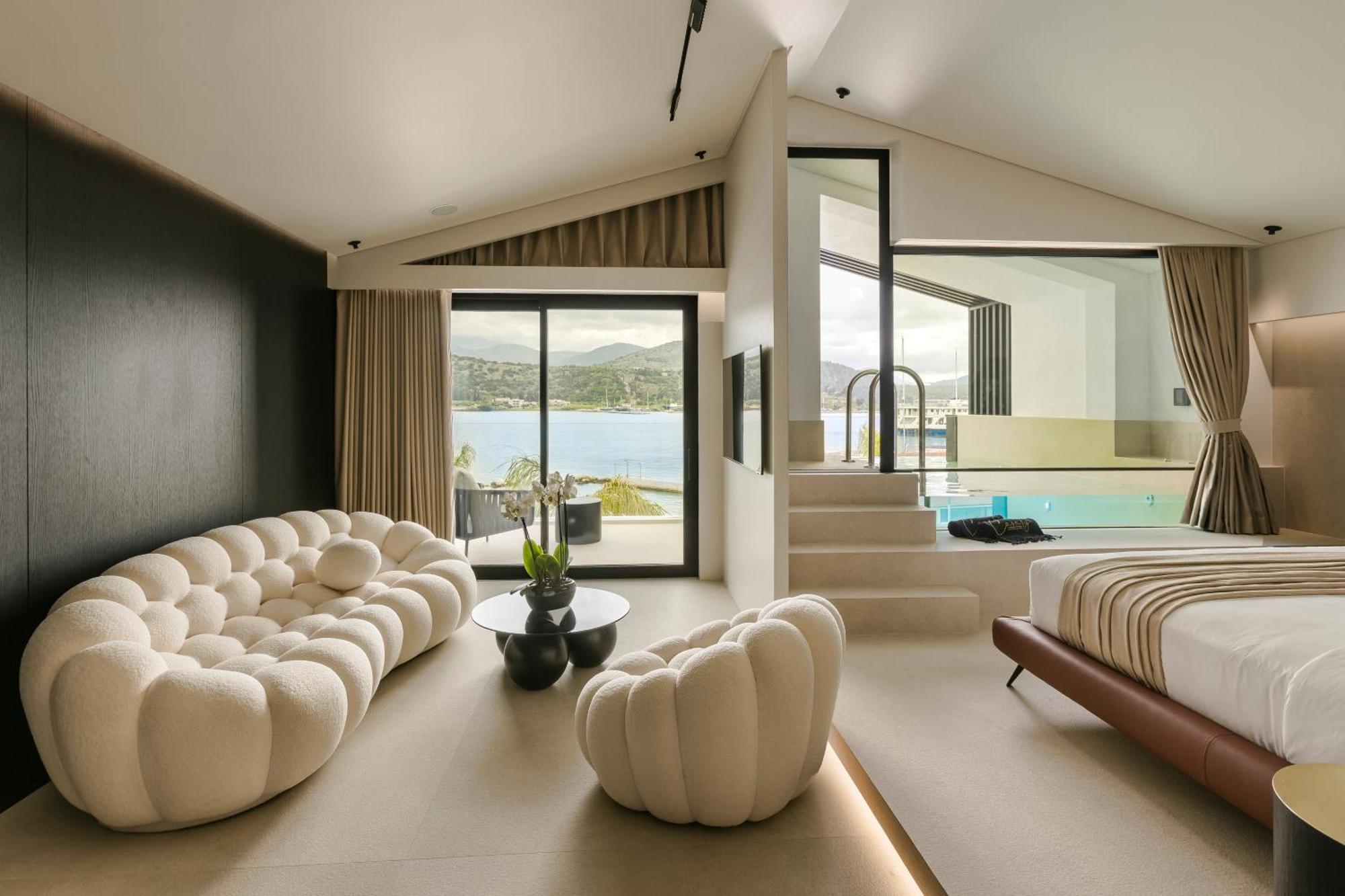 Casaly Hotel & Spa Аргостолион Екстериор снимка